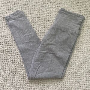 Grey leggings